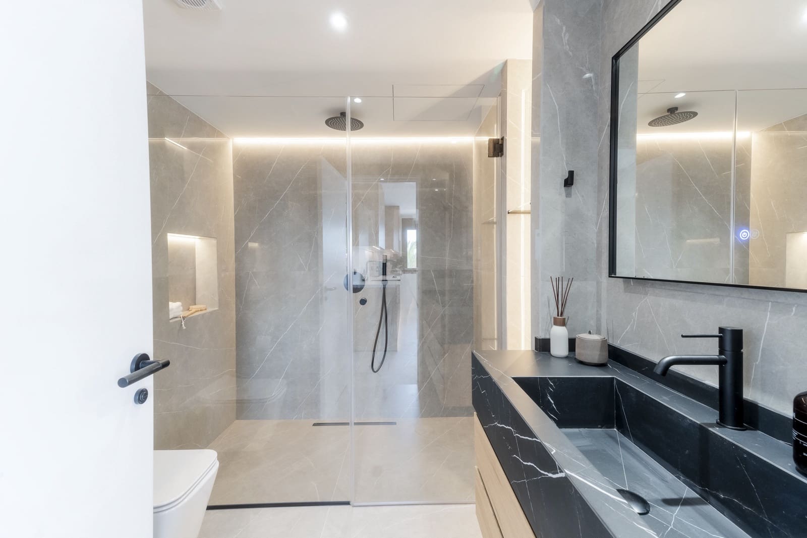 3 makuuhuone Huoneisto myytävänä paikassa Marbella mukana uima-altaan 
autotalli - 899 000 € (Ref: 8941214)