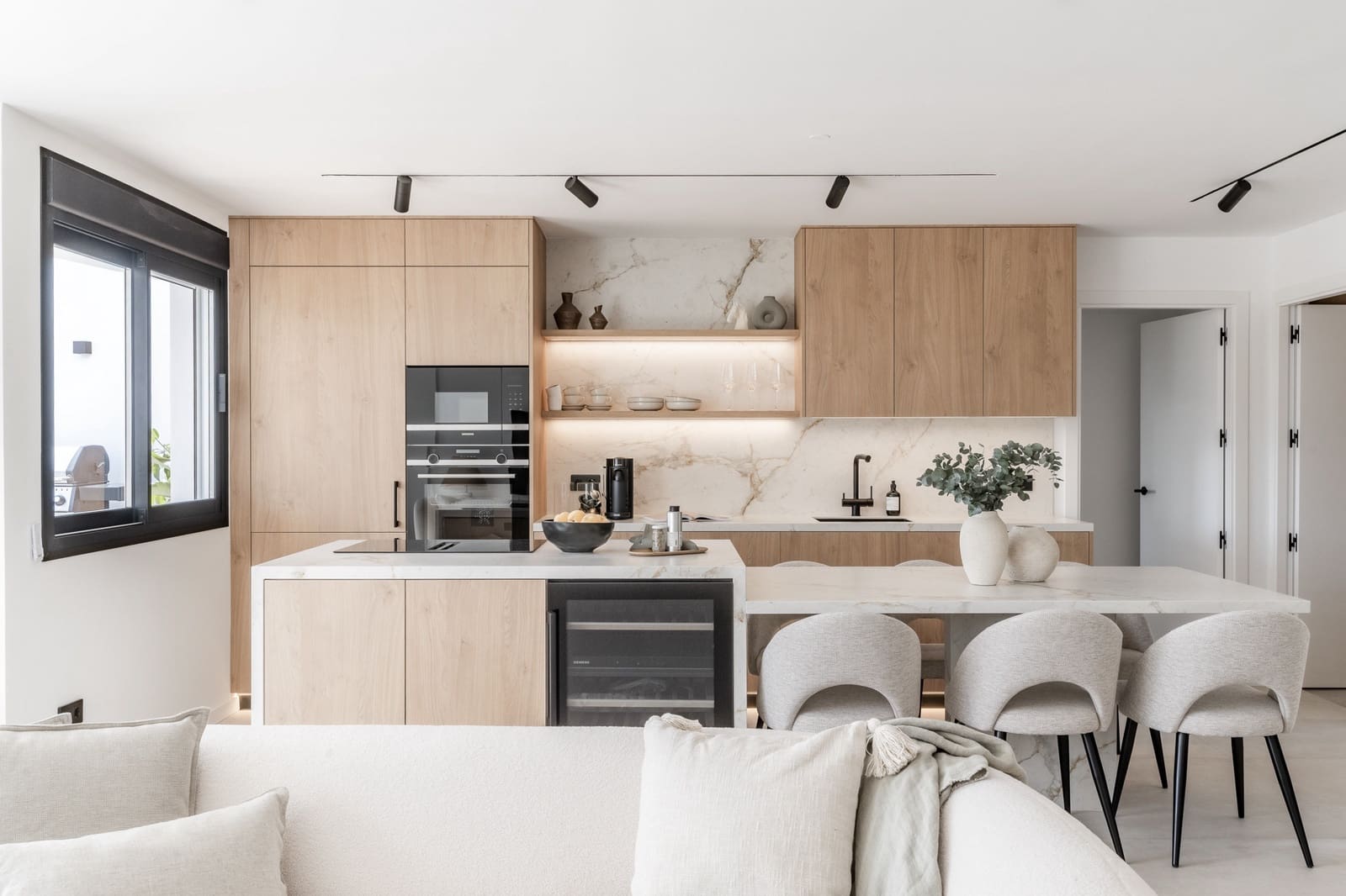 3 makuuhuone Huoneisto myytävänä paikassa Marbella mukana uima-altaan 
autotalli - 899 000 € (Ref: 8941214)