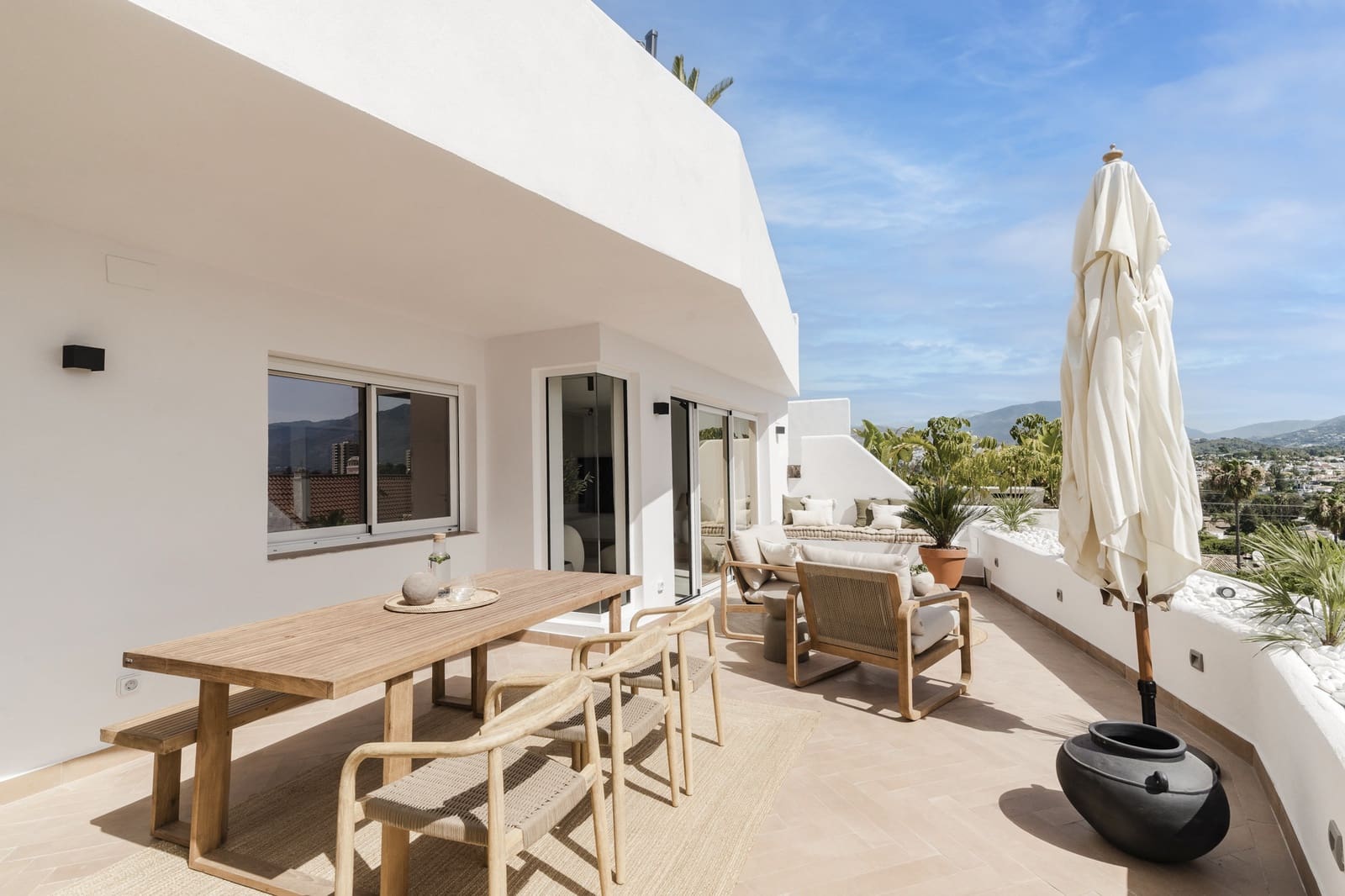 3 makuuhuone Huoneisto myytävänä paikassa Marbella mukana uima-altaan 
autotalli - 899 000 € (Ref: 8941214)