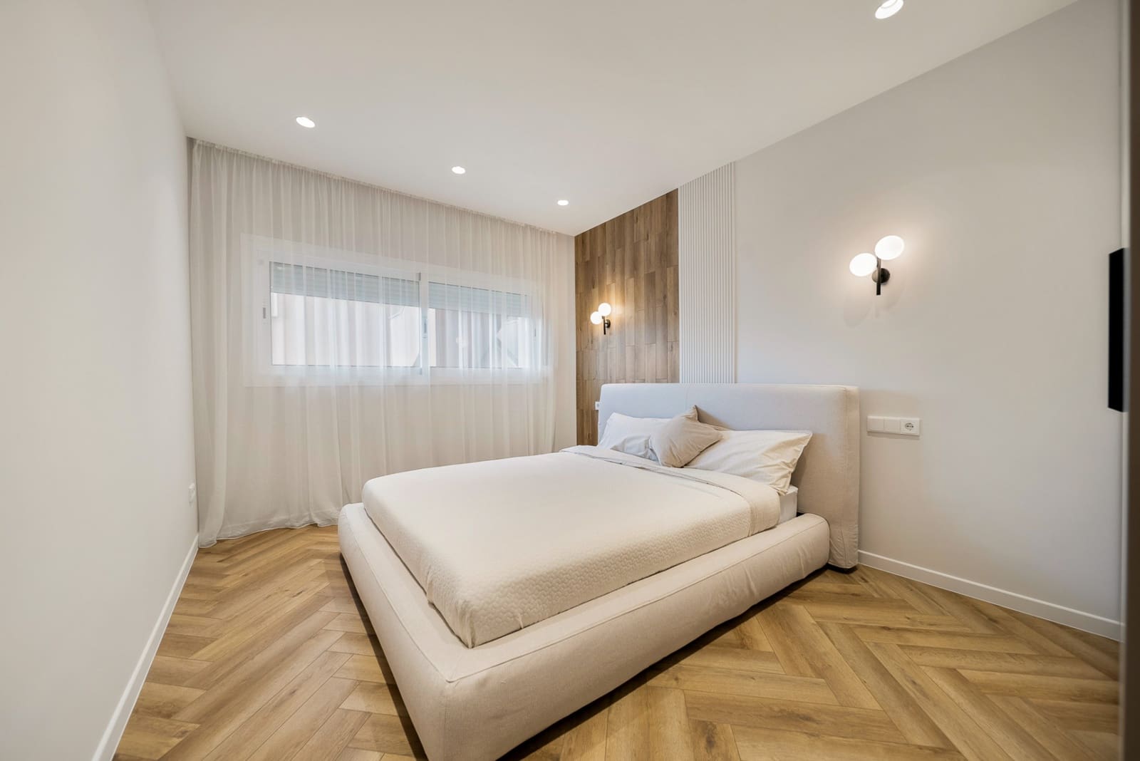 3 chambre Appartement à vendre à Marbella avec piscine garage - 1 190 000 € (Ref: 9012236)