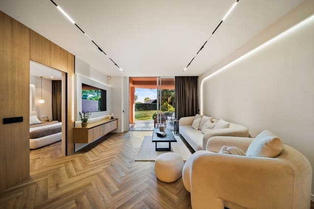 3 chambre Appartement à vendre à Marbella avec piscine garage - 1 190 000 € (Ref: 9012236)