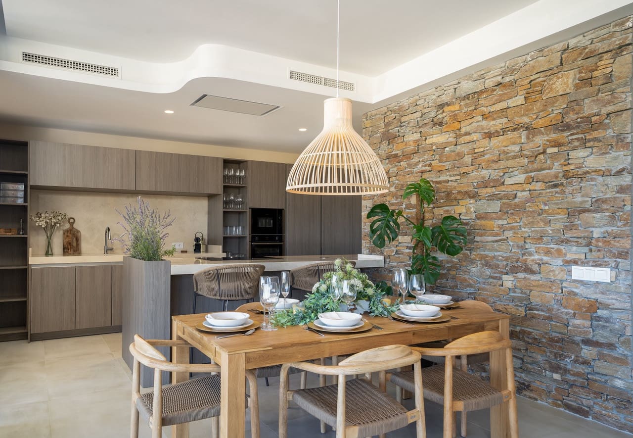 4 slaapkamer Villa te koop in Benahavis met zwembad garage - € 1.750.000 (Ref: 9020689)