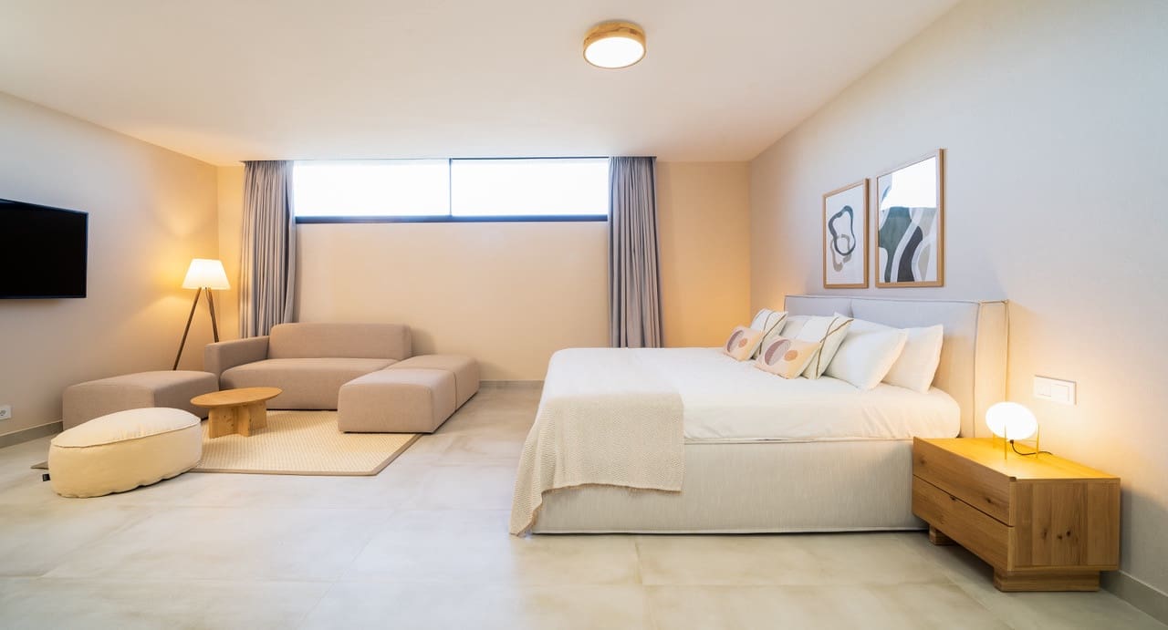 4 slaapkamer Villa te koop in Benahavis met zwembad garage - € 1.750.000 (Ref: 9020689)