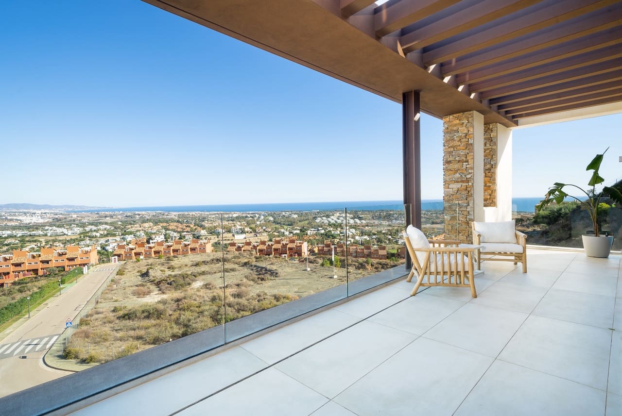 4 slaapkamer Villa te koop in Benahavis met zwembad garage - € 1.750.000 (Ref: 9020689)