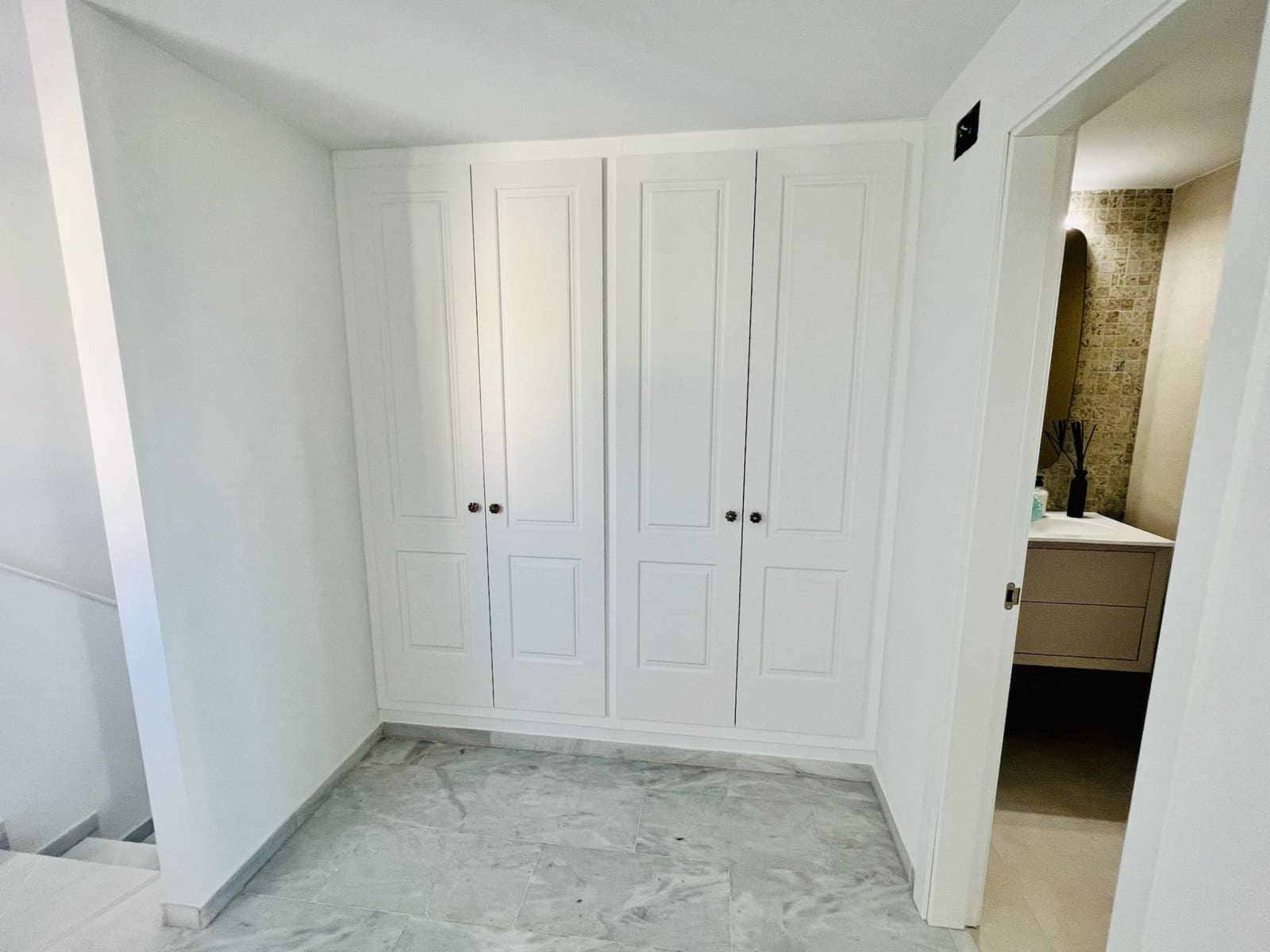 4 chambre Maison de Ville à vendre à New Golden Mile avec piscine garage - 585 000 € (Ref: 9061020)