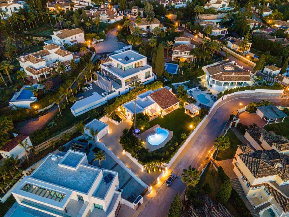 3 sypialnia Willa na sprzedaż w Marbella z basenem - 2 900 000 € (Ref: 9076298)