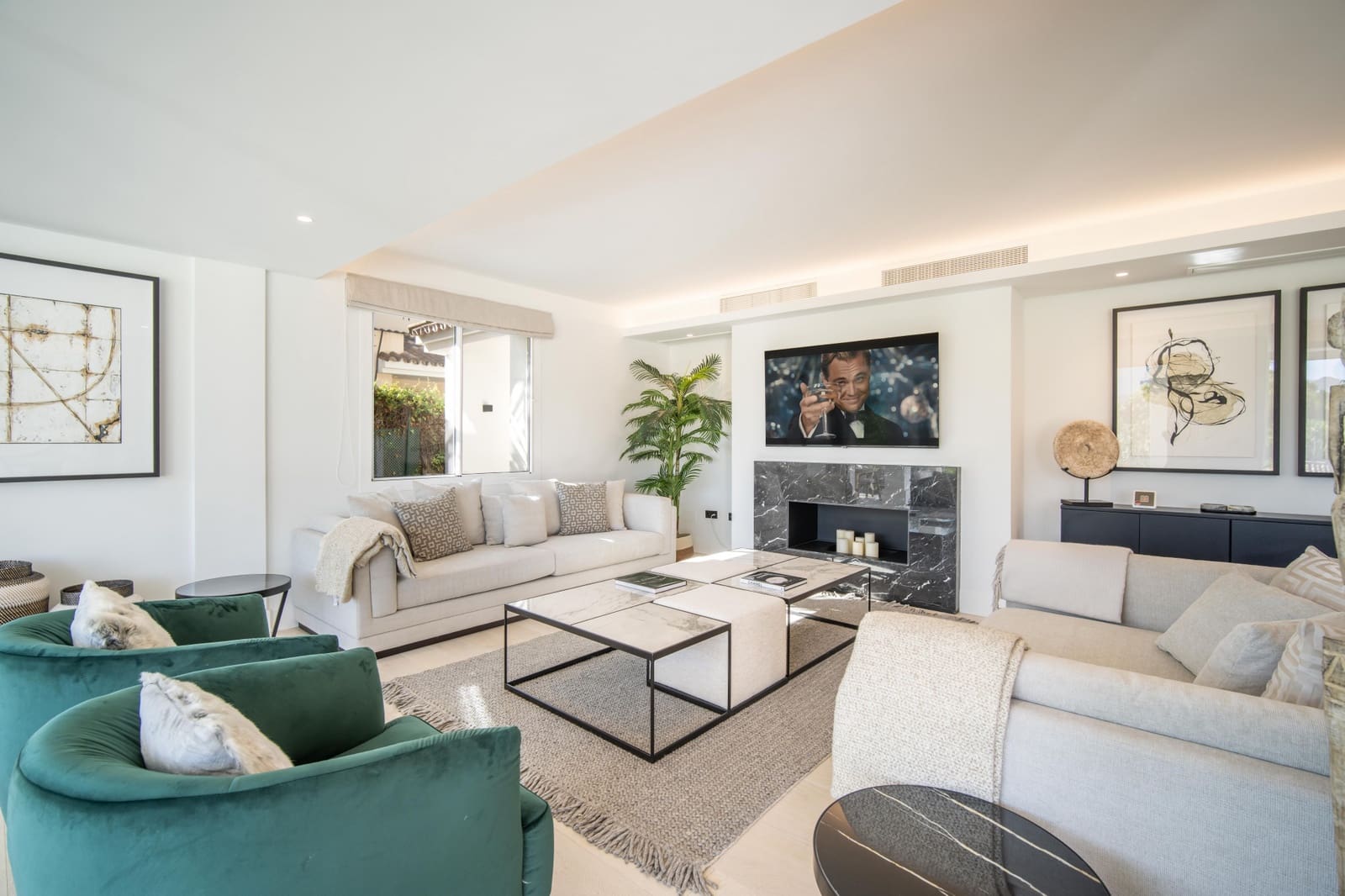 5 bedroom Villa for sale in Marbella with pool garage - € 2,750,000 (Ref: 9076299)