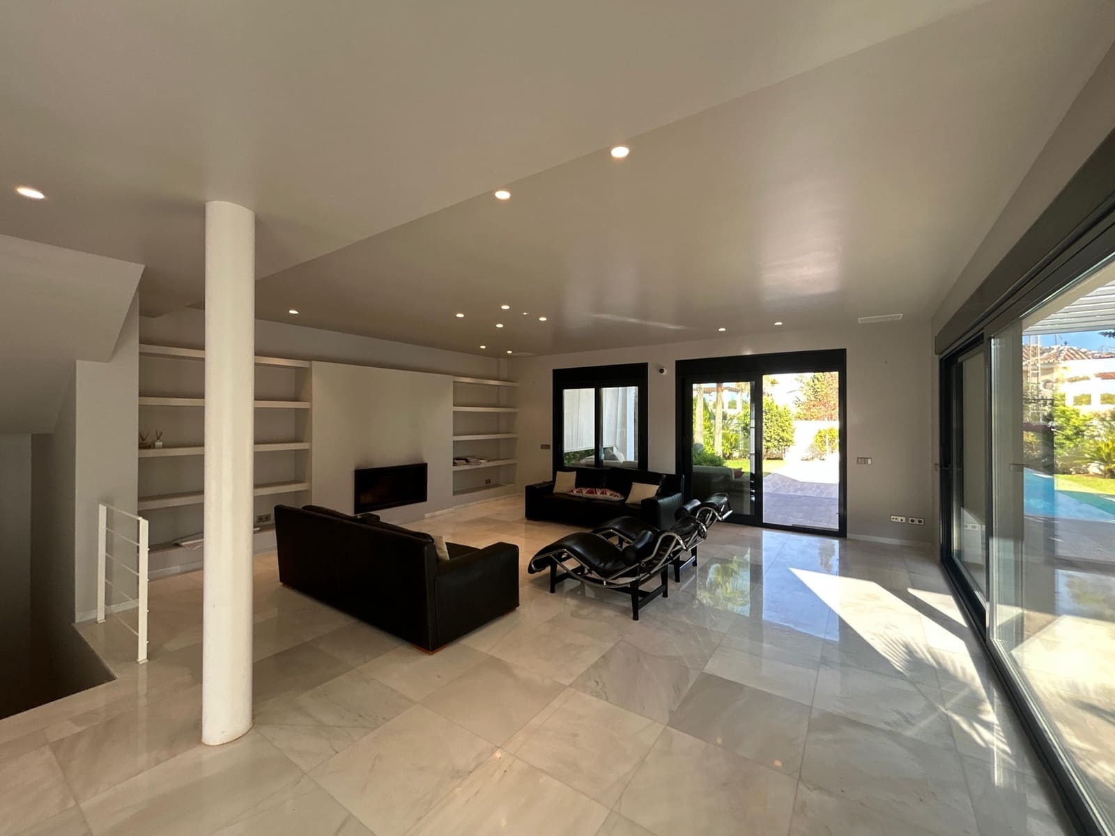 5 chambre Villa/Maison à vendre à Marbella avec piscine garage - 2 495 000 € (Ref: 9202588)