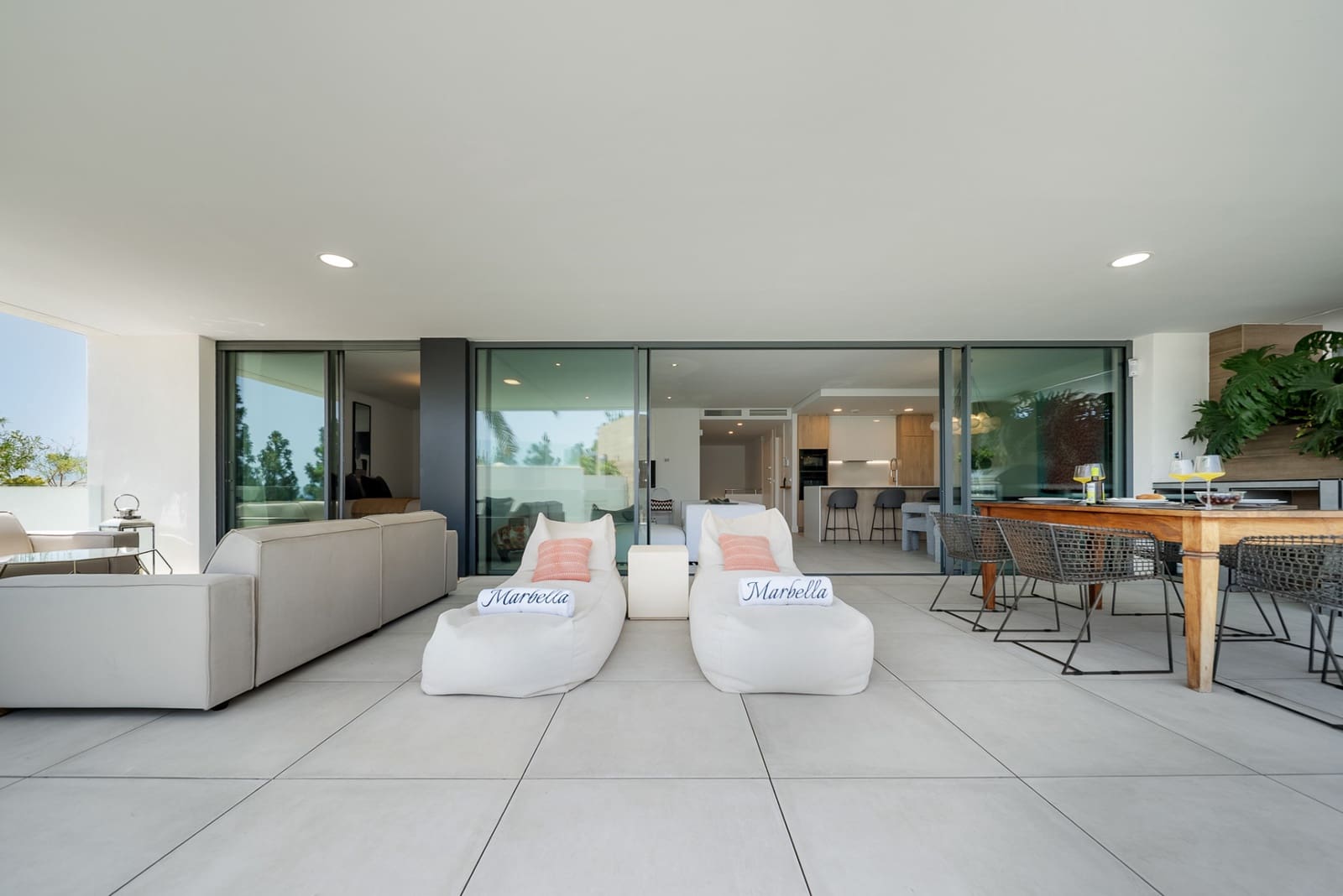 3 quarto Apartamento para venda em Marbella com piscina garagem - 995 000 € (Ref: 9217653)