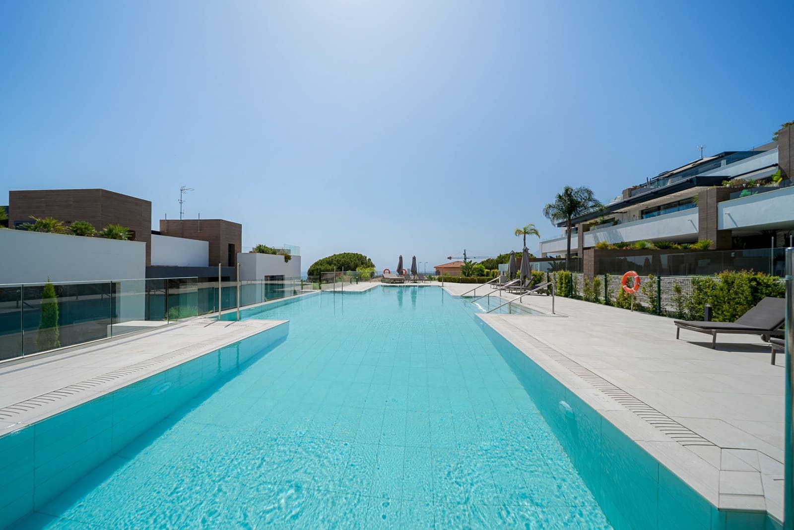 3 quarto Apartamento para venda em Marbella com piscina garagem - 995 000 € (Ref: 9217653)