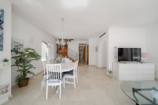 3 sovrum Takvåning till salu i Marbella med pool garage - 750 000 € (Ref: 9230497)