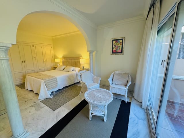 2 bedroom Apartment for sale in Los Naranjos, Marbella with pool garage - € 525,000 (Ref: 9232781)