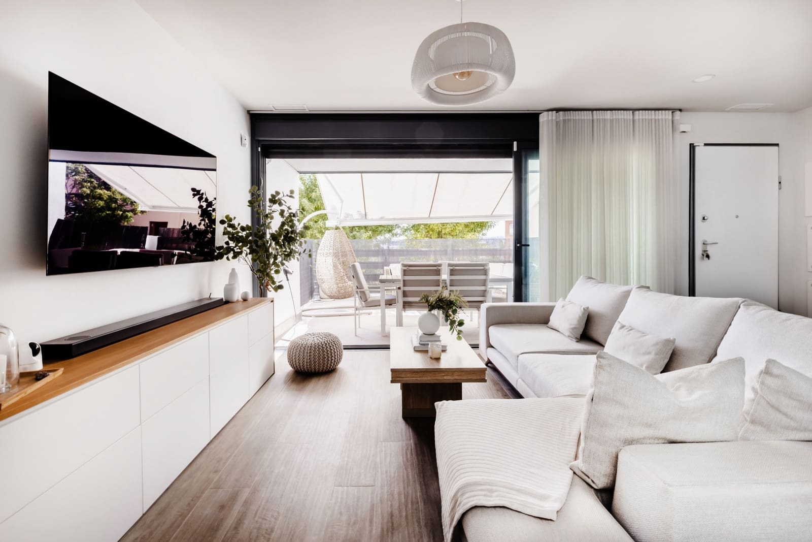 4 makuuhuone Omakotitalo myytävänä paikassa Cancelada mukana uima-altaan 
autotalli - 585 000 € (Ref: 9269577)