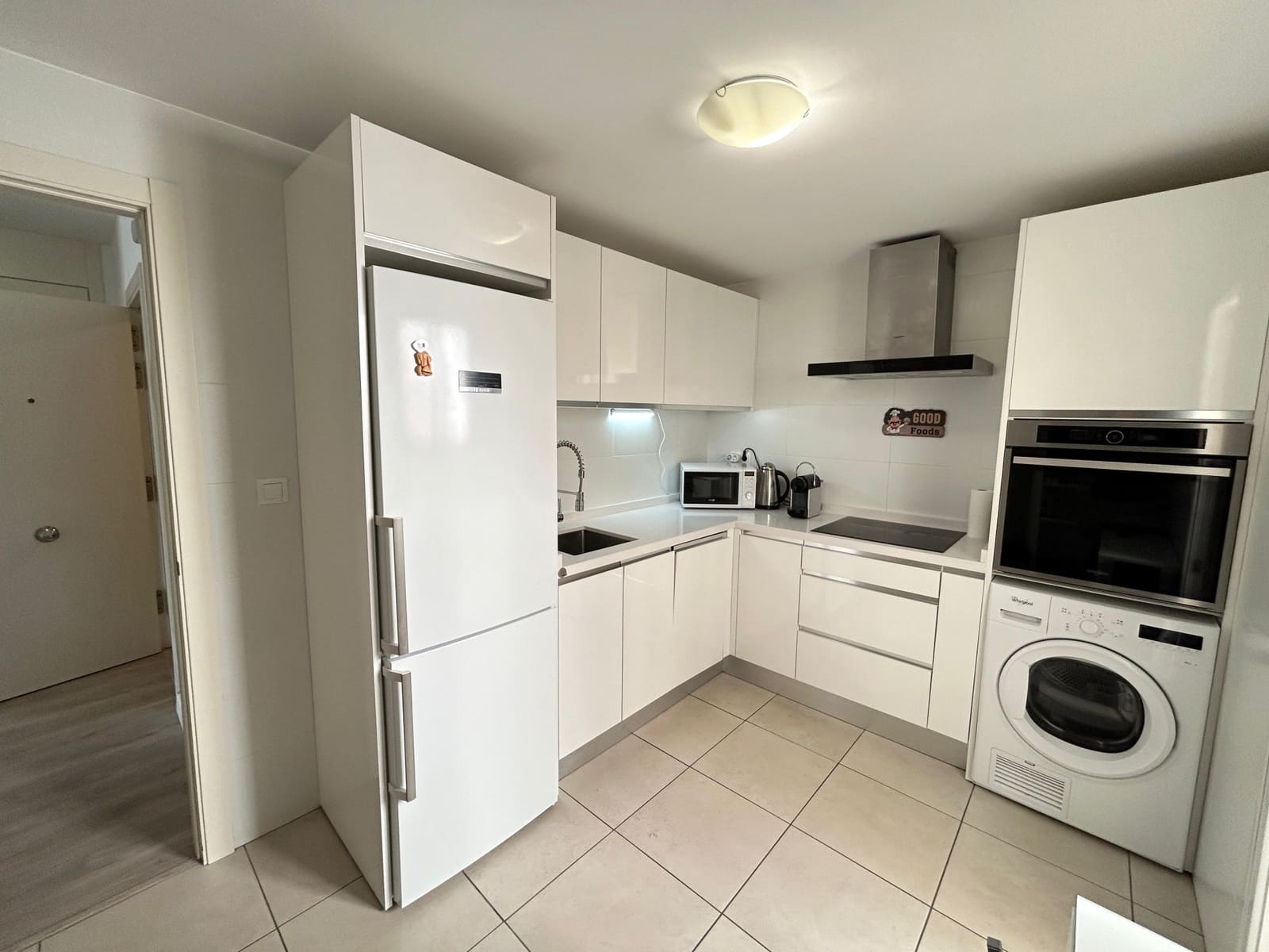 3 bedroom Apartment for sale in Nueva Andalucia with pool garage - € 450,000 (Ref: 9276258)