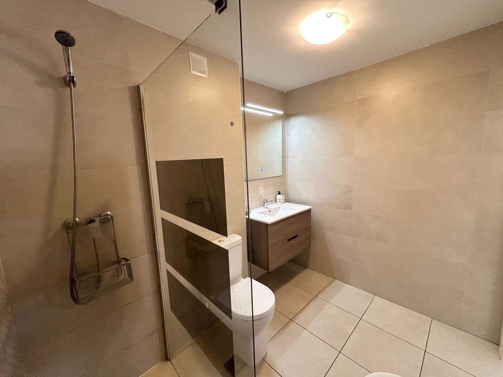 3 bedroom Apartment for sale in Nueva Andalucia with pool garage - € 450,000 (Ref: 9276258)