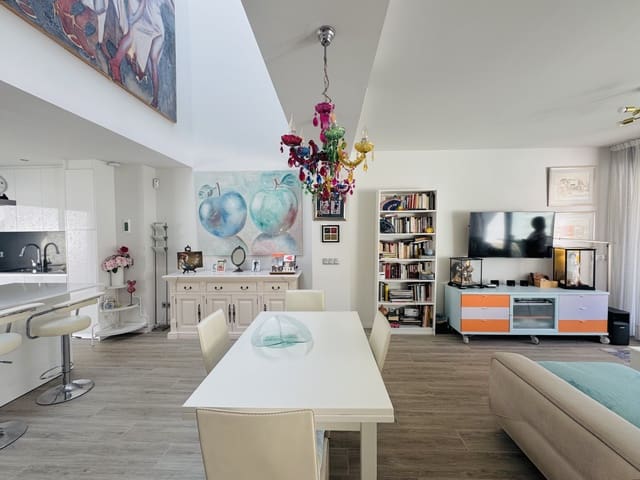 3 soverom Hus til salgs i Cancelada, Estepona med svømmebasseng garasje - € 585 000 (Ref: 9387809)