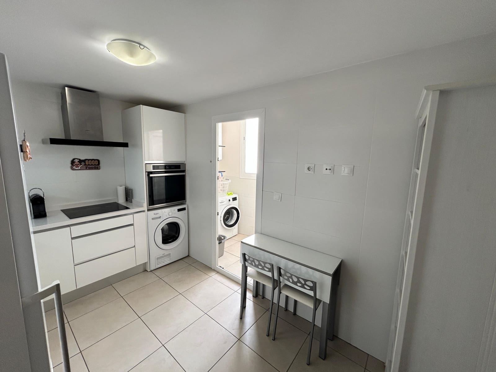 3 bedroom Apartment for rent in Nueva Andalucia with pool garage - € 2,000 (Ref: 9541000)