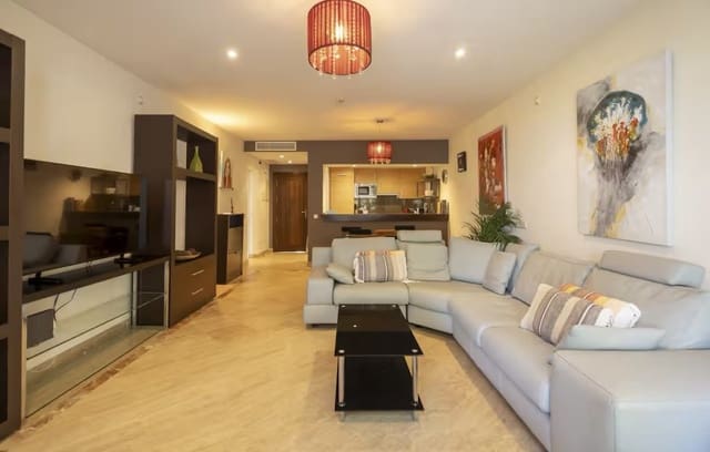 1 bedroom Apartment for rent in Marbella with pool garage - € 1,800 (Ref: 9565024)