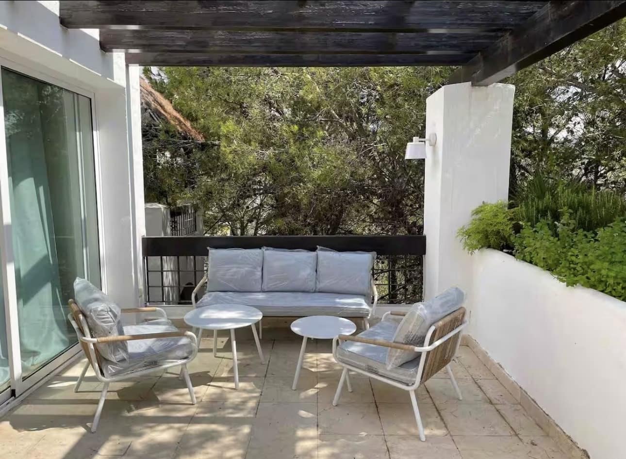 1 sypialnia Apartament do wynajęcia w Marbella z basenem garażem - 1 800 € (Ref: 9565024)