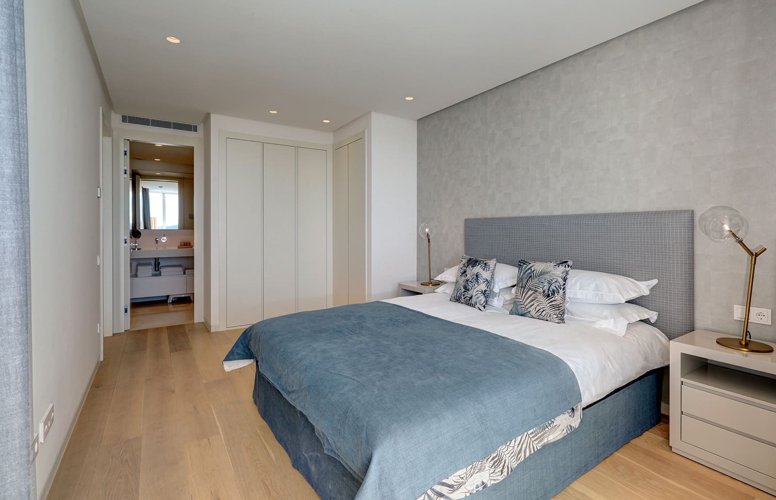 2 soveværelse Lejlighed til salg i Ojen med swimmingpool garage - € 770.000 (Ref: 9677367)