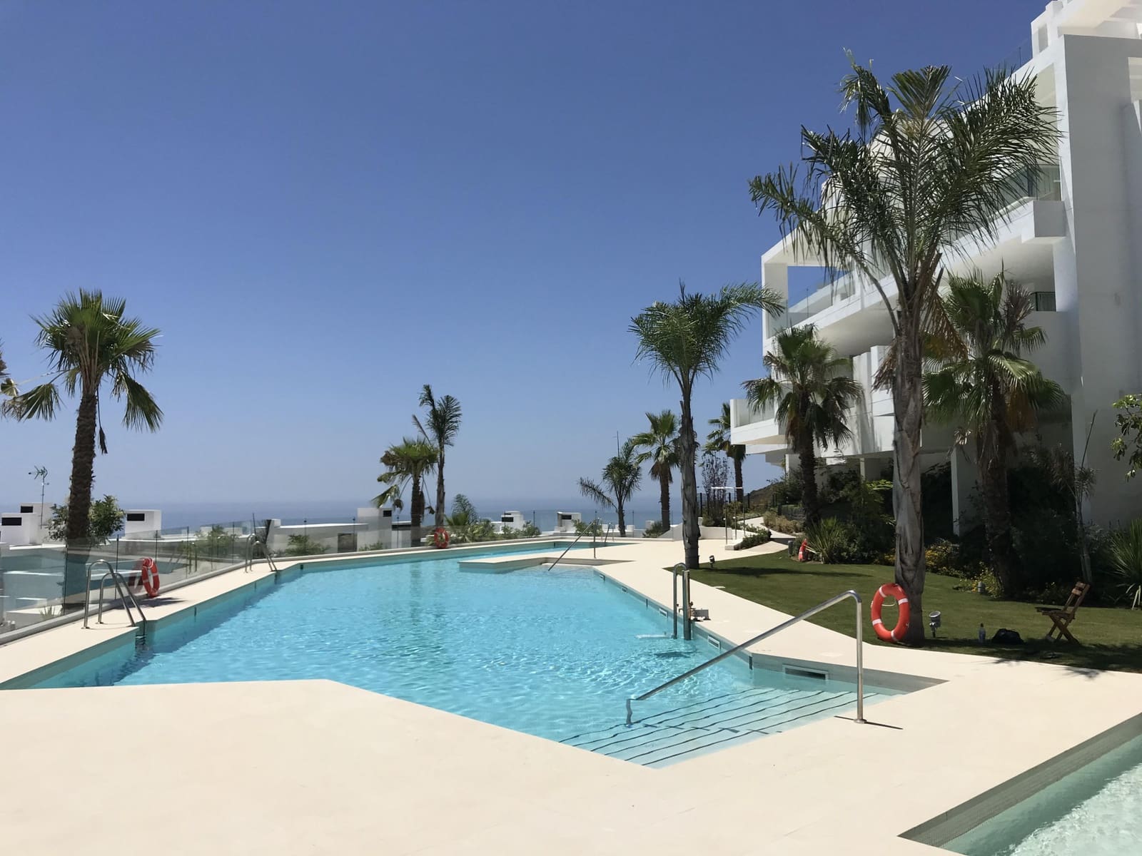 2 soveværelse Lejlighed til salg i Ojen med swimmingpool garage - € 770.000 (Ref: 9677367)