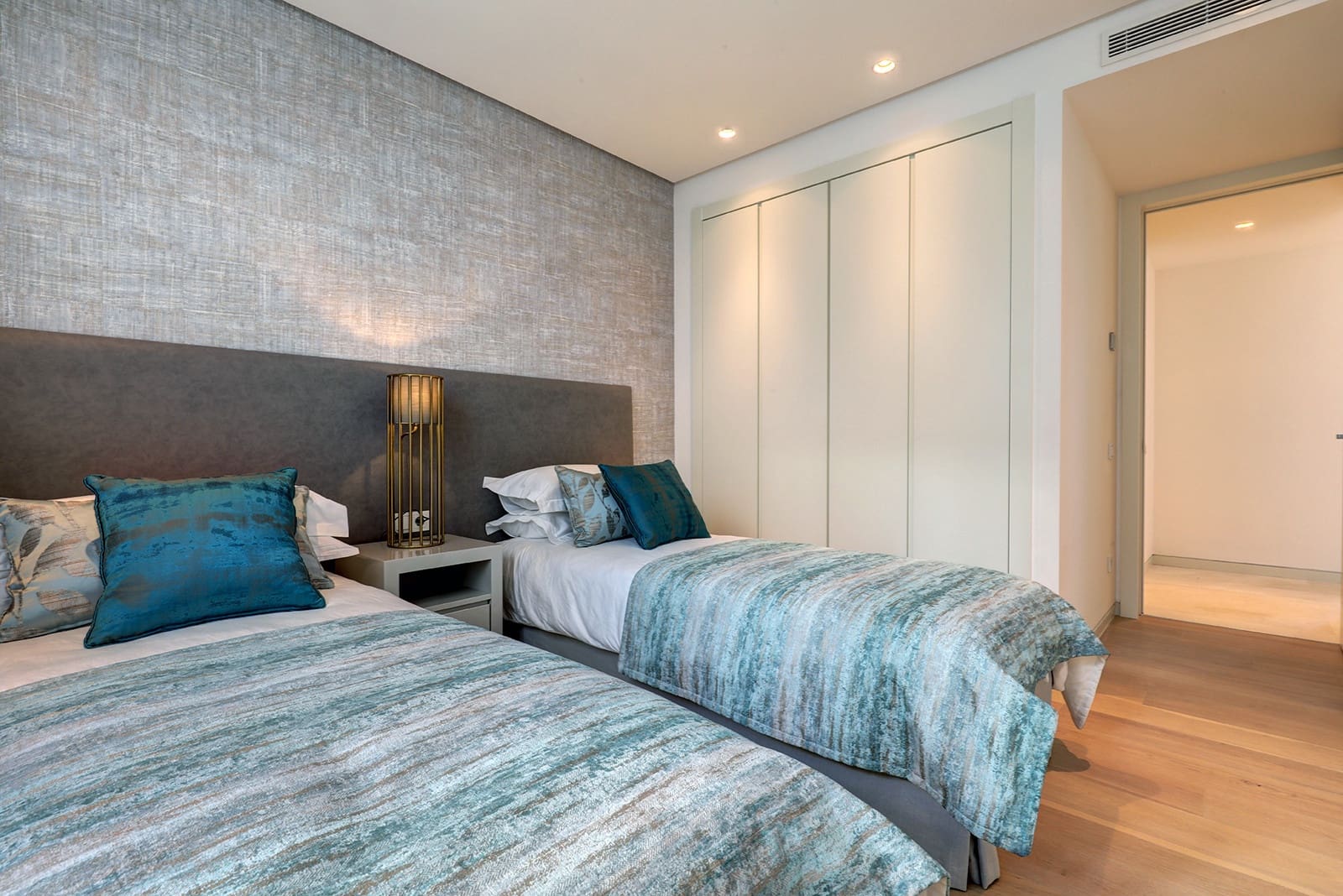 2 chambre Appartement à vendre à Ojen avec piscine garage - 770 000 € (Ref: 9677367)