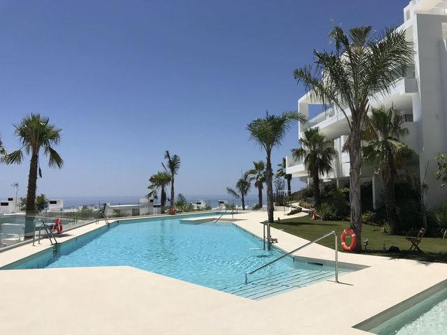 2 chambre Appartement à vendre à Ojen avec piscine garage - 770 000 € (Ref: 9677367)