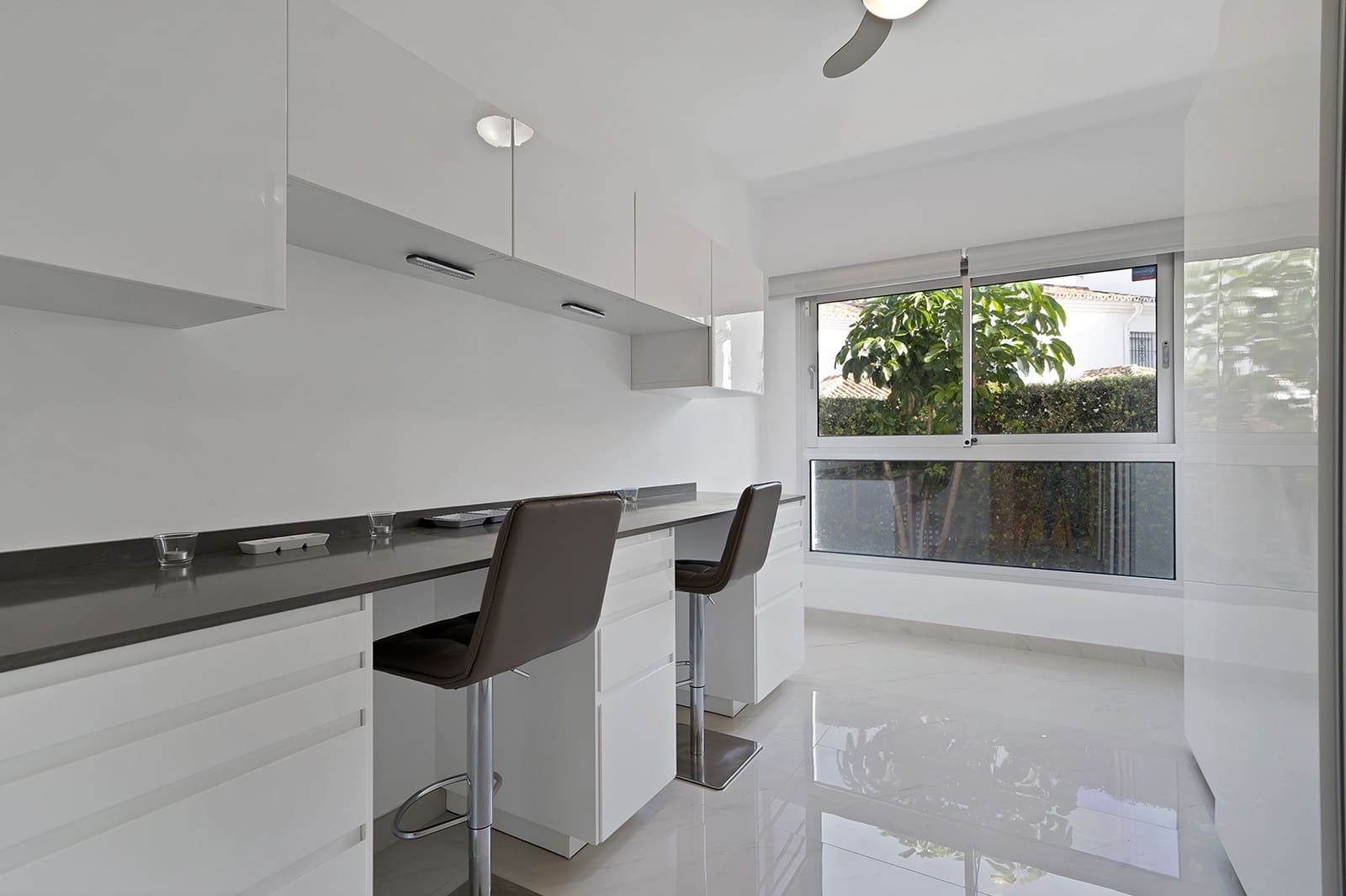 3 bedroom Apartment for sale in Cancelada with pool garage - € 569,900 (Ref: 9677368)