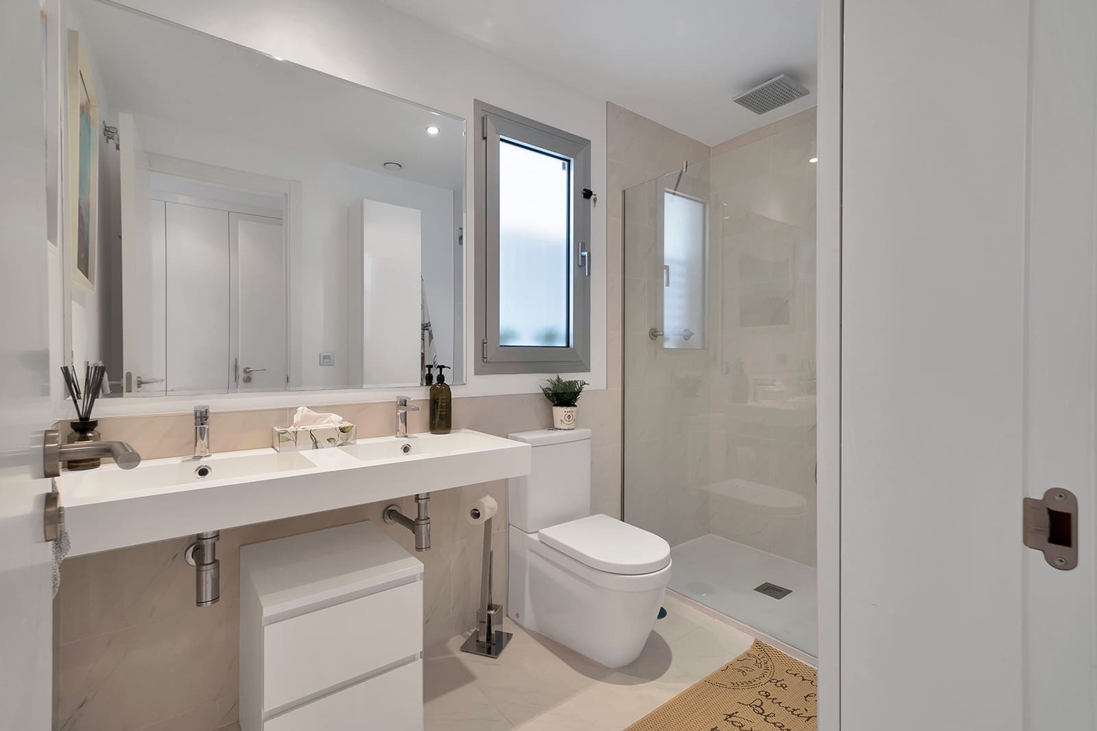 3 bedroom Apartment for sale in Cancelada with pool garage - € 569,900 (Ref: 9677368)