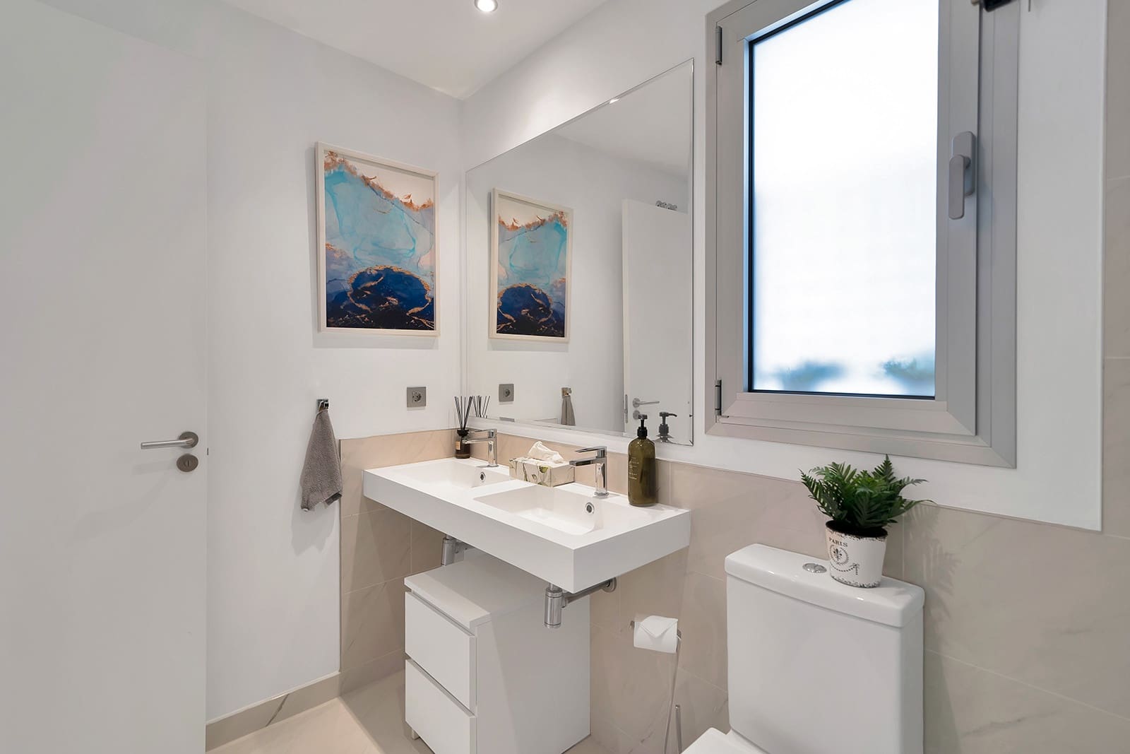 3 bedroom Apartment for sale in Cancelada with pool garage - € 569,900 (Ref: 9677368)