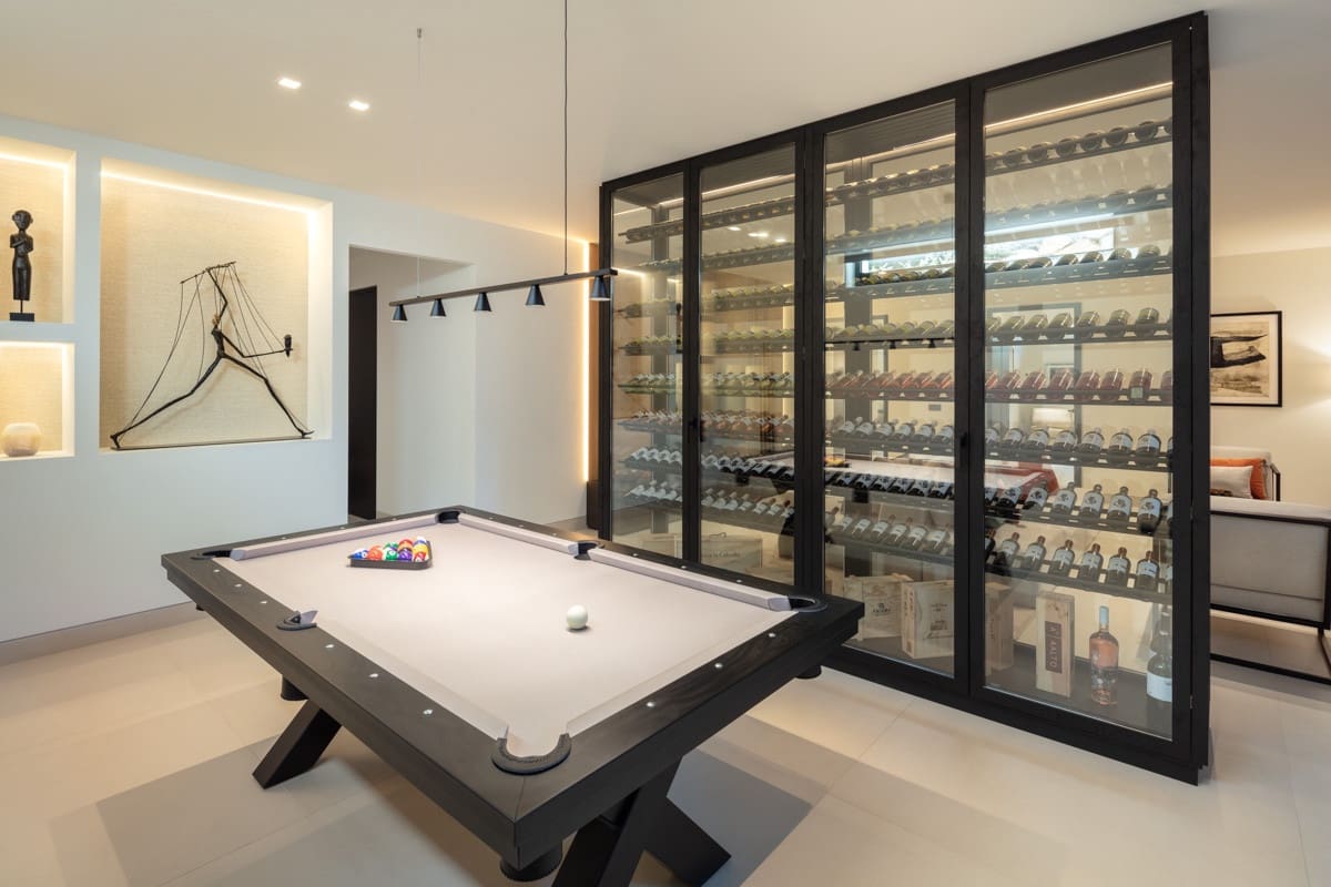 5 sovrum Villa till salu i Nueva Andalucia med pool garage - 5 995 000 € (Ref: 9677369)