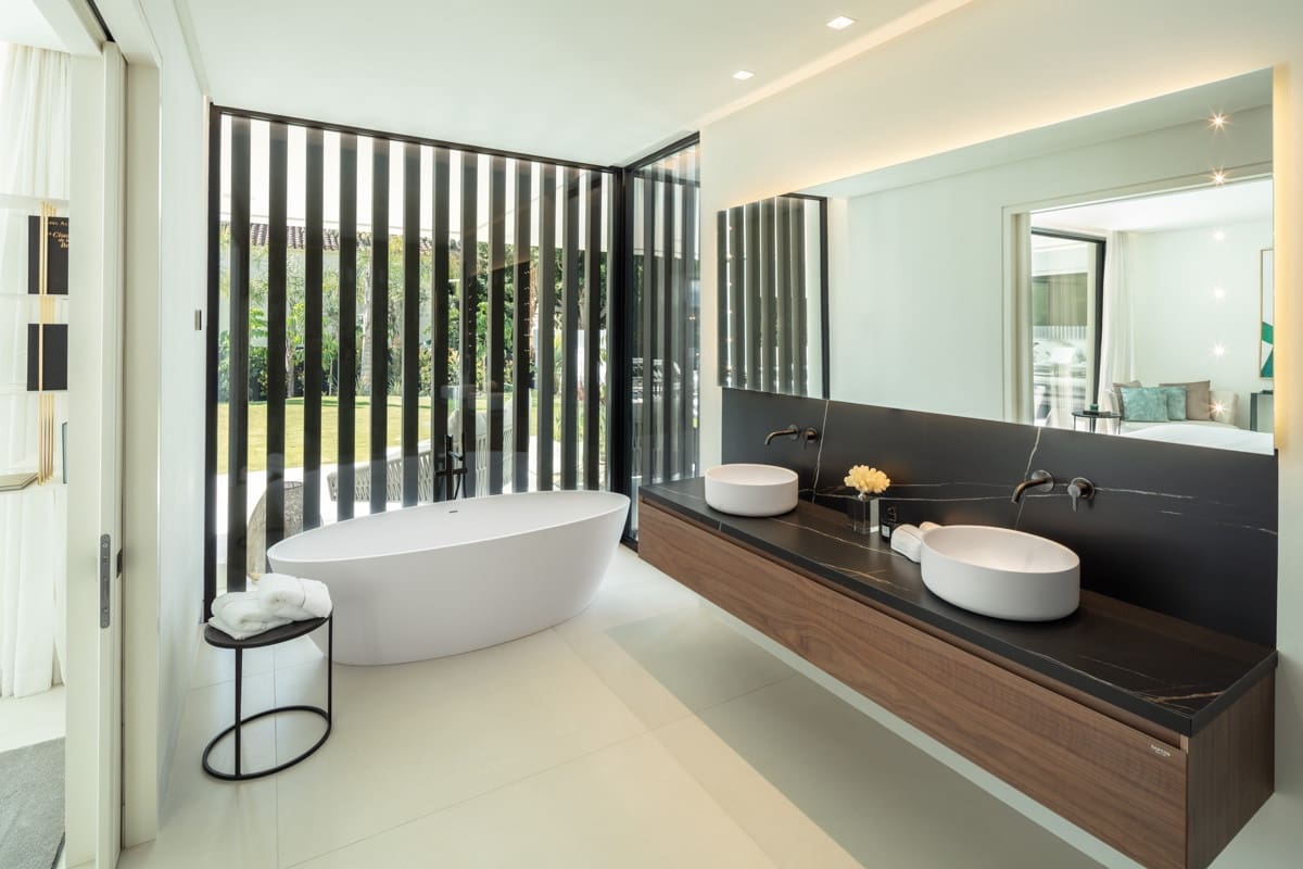 5 sovrum Villa till salu i Nueva Andalucia med pool garage - 5 995 000 € (Ref: 9677369)