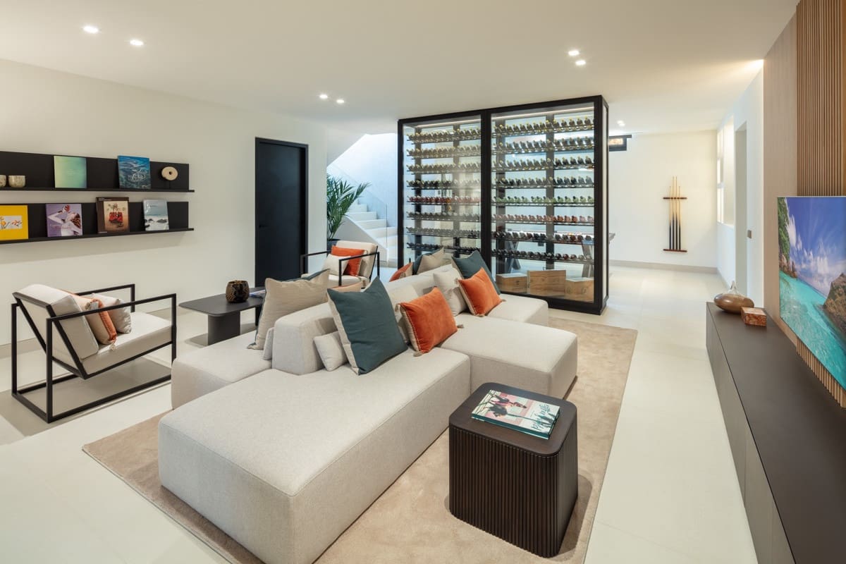 5 sovrum Villa till salu i Nueva Andalucia med pool garage - 5 995 000 € (Ref: 9677369)