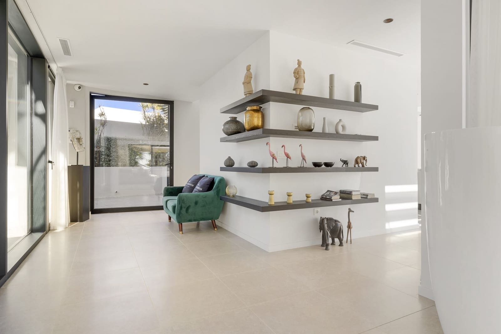 5 Zimmer Villa zu verkaufen in Benahavis mit Pool Garage - 4.950.000 € (Ref: 9677371)