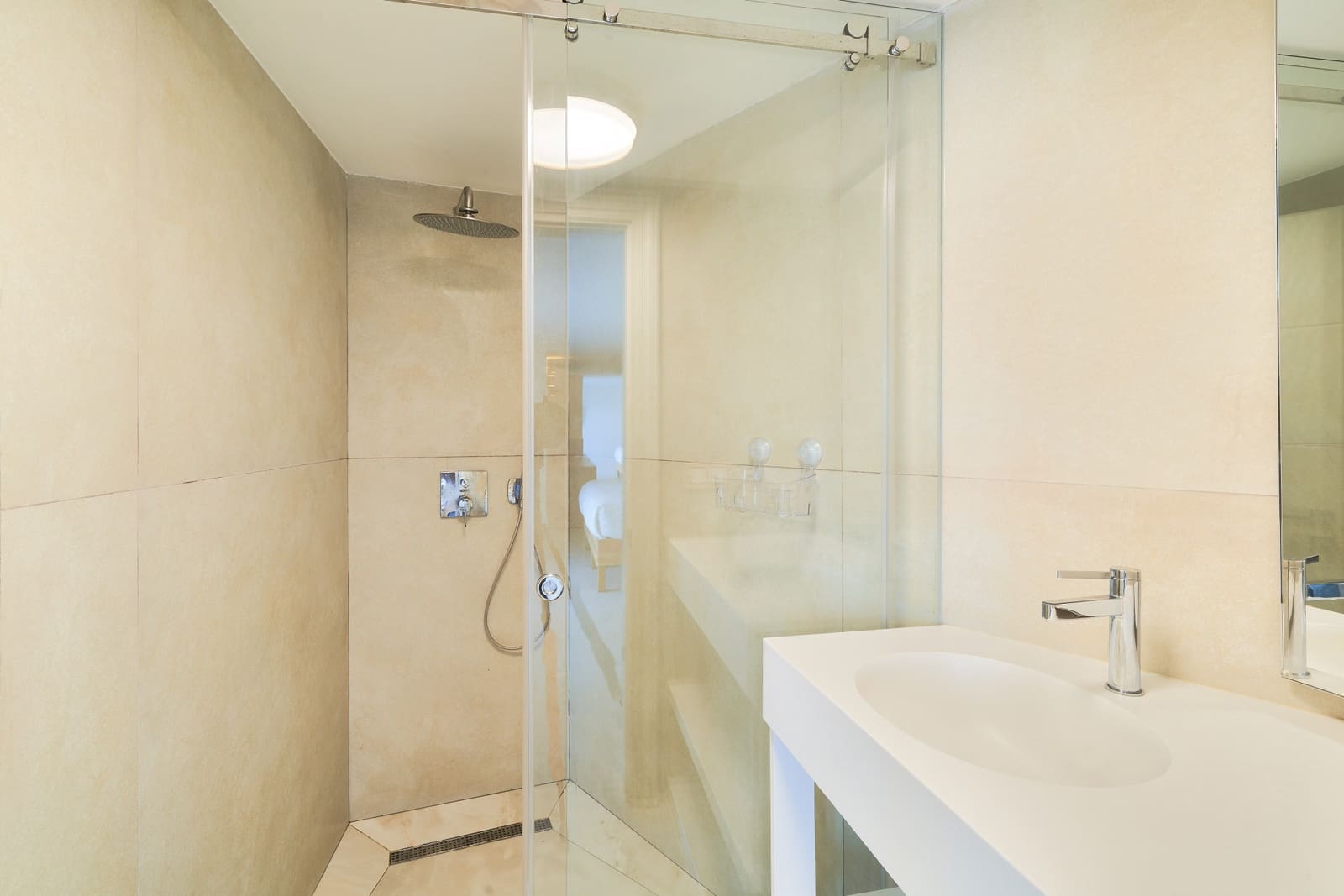 6 bedroom Villa for sale in San Pedro de Alcantara with pool garage - € 3,995,000 (Ref: 9677373)