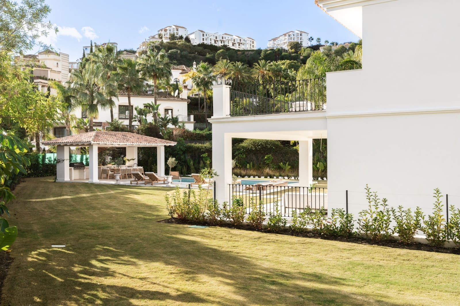 4 soverom Villa til salgs i Los Arqueros med svømmebasseng garasje - € 3 895 000 (Ref: 9677375)