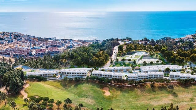 3 makuuhuone Paritalo myytävänä paikassa Marbella mukana uima-altaan 
autotalli - 700 000 € (Ref: 9677383)