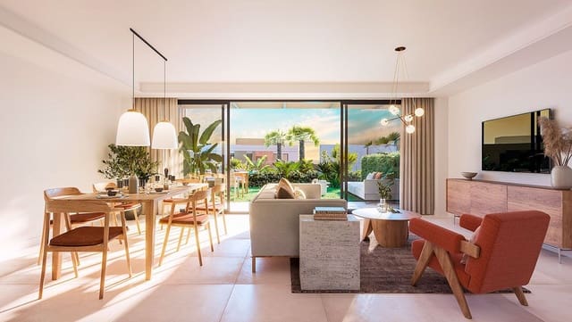 3 sovrum Semi-fristående Villa till salu i Marbella med pool garage - 891 000 € (Ref: 9677383)