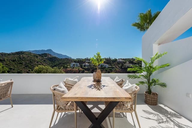 3 sovrum Lägenhet till salu i La Quinta, Benahavís med pool garage - 620 000 € (Ref: 9677386)