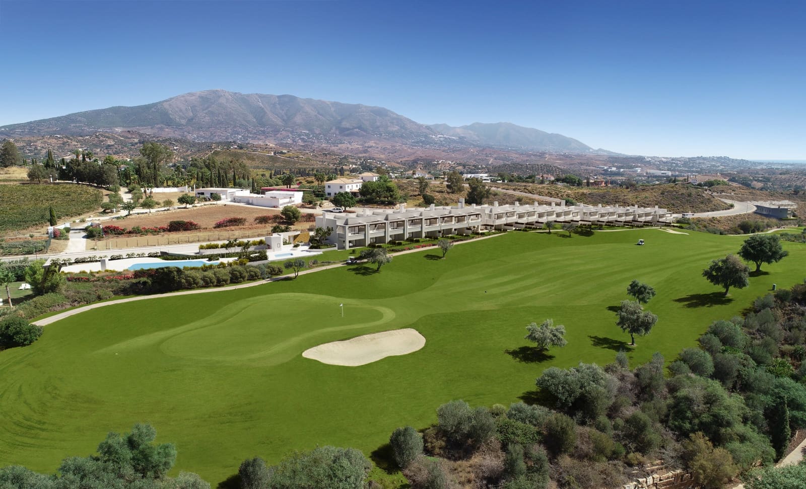 3 soveværelse Byhus til salg i La Cala de Mijas med swimmingpool garage - € 686.000 (Ref: 9677393)