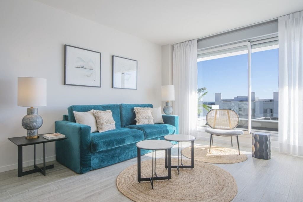 2 makuuhuone Huoneisto myytävänä paikassa New Golden Mile mukana uima-altaan 
autotalli - 450 000 € (Ref: 9677397)