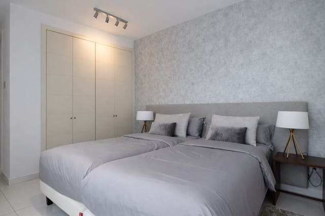 2 bedroom Apartment for rent in Benahavís with pool garage - € 3,600 (Ref: 9682447)