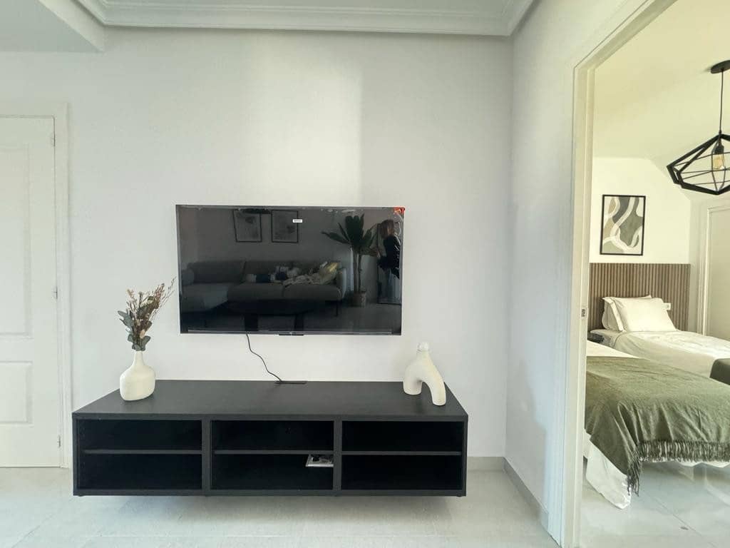 2 quarto Penthouse para venda em Marbella com piscina garagem - 545 000 € (Ref: 9825027)
