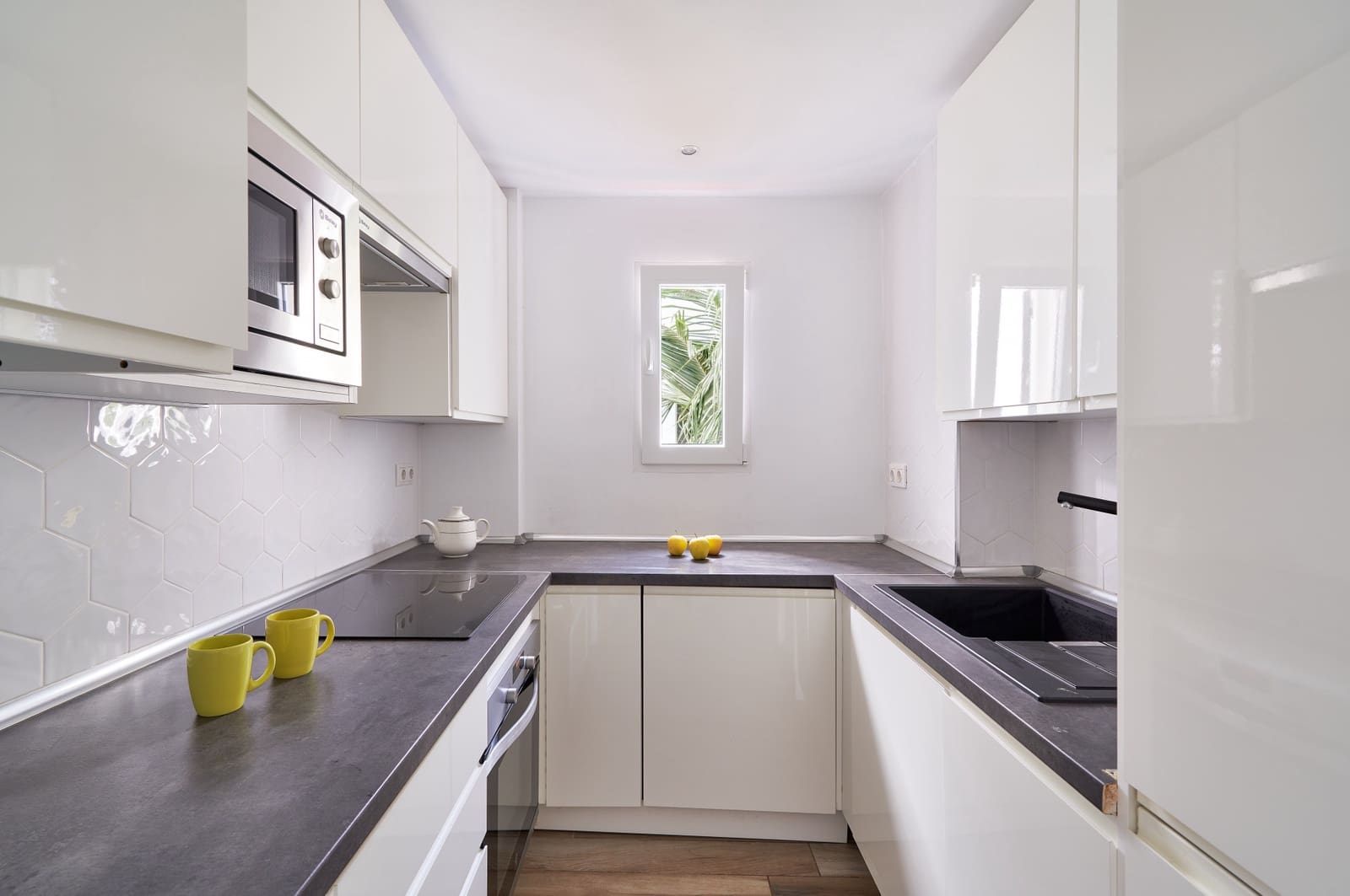 2 chambre Appartement à vendre à Marbella avec garage - 499 000 € (Ref: 9825028)