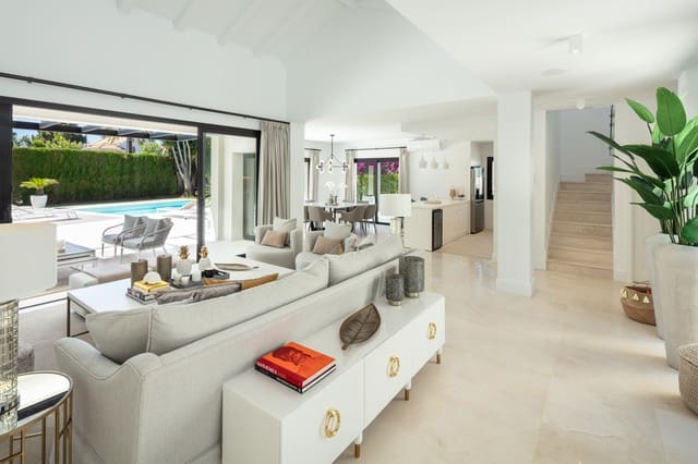 4 camera da letto Villa in vendita in San Pedro de Alcántara Pueblo, Marbella con piscina garage - 2.600.000 € (Rif: 9831267)