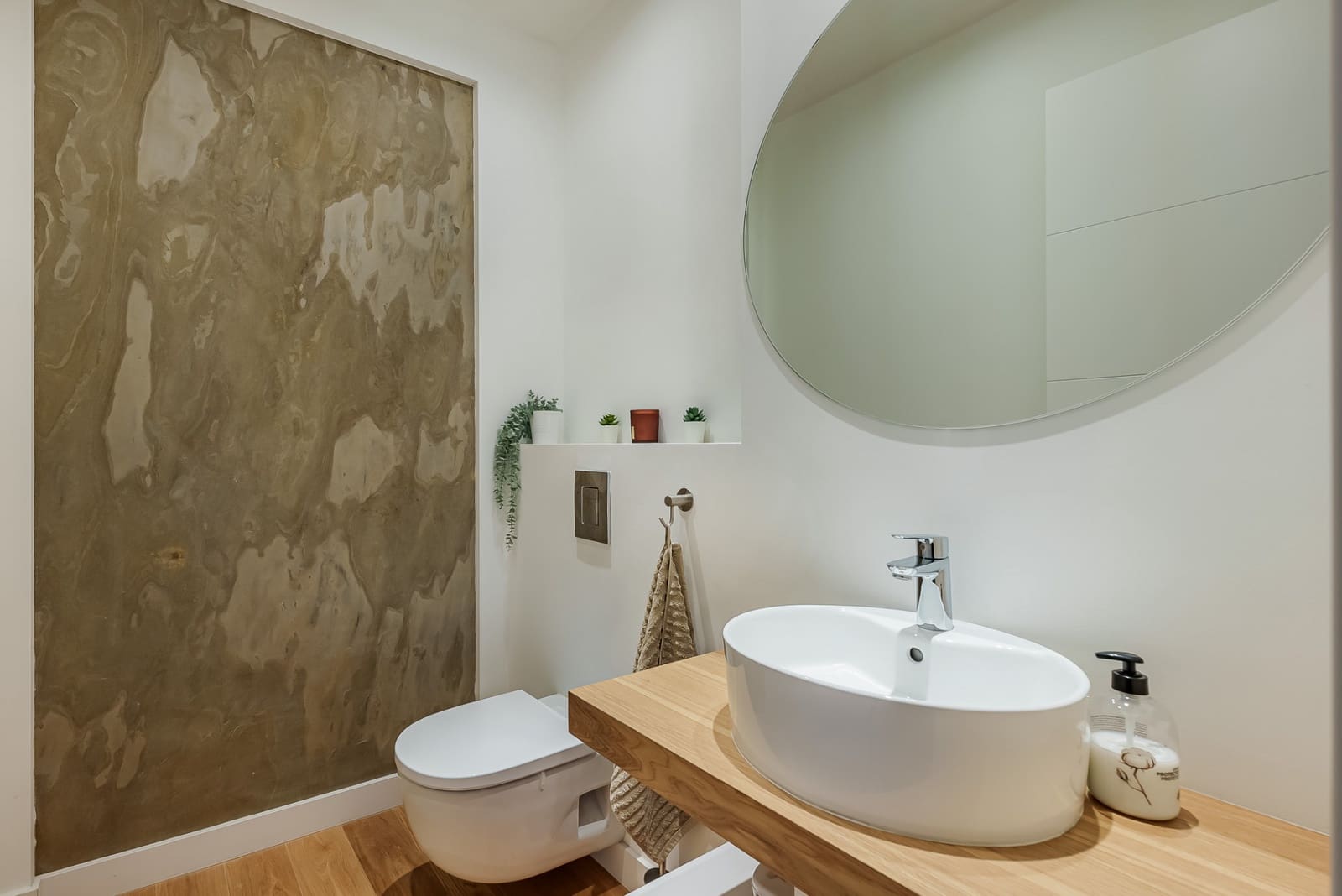 5 Zimmer Villa zu verkaufen in Benahavis mit Pool Garage - 2.150.000 € (Ref: 9831275)