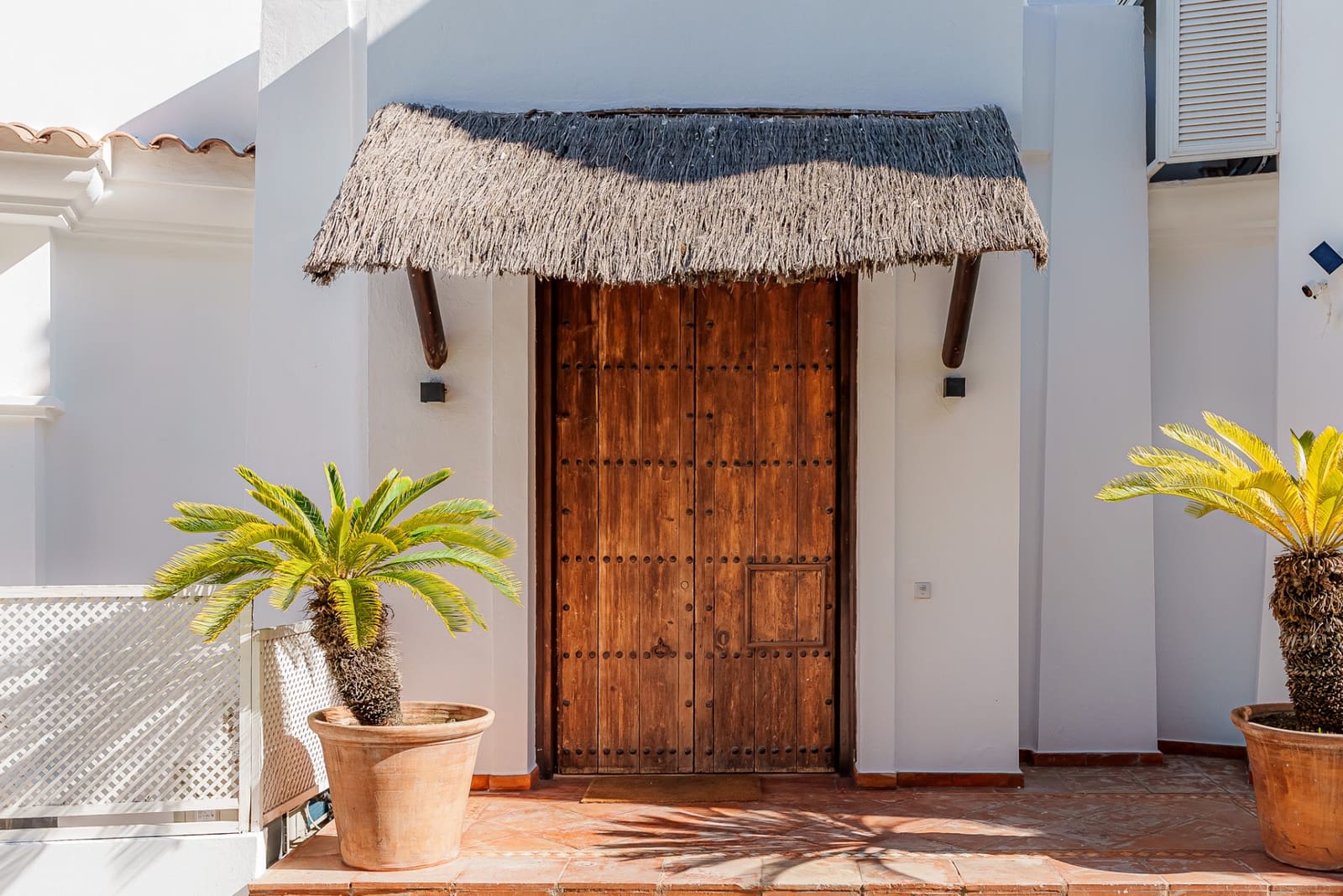 5 Zimmer Villa zu verkaufen in Benahavis mit Pool Garage - 2.150.000 € (Ref: 9831275)