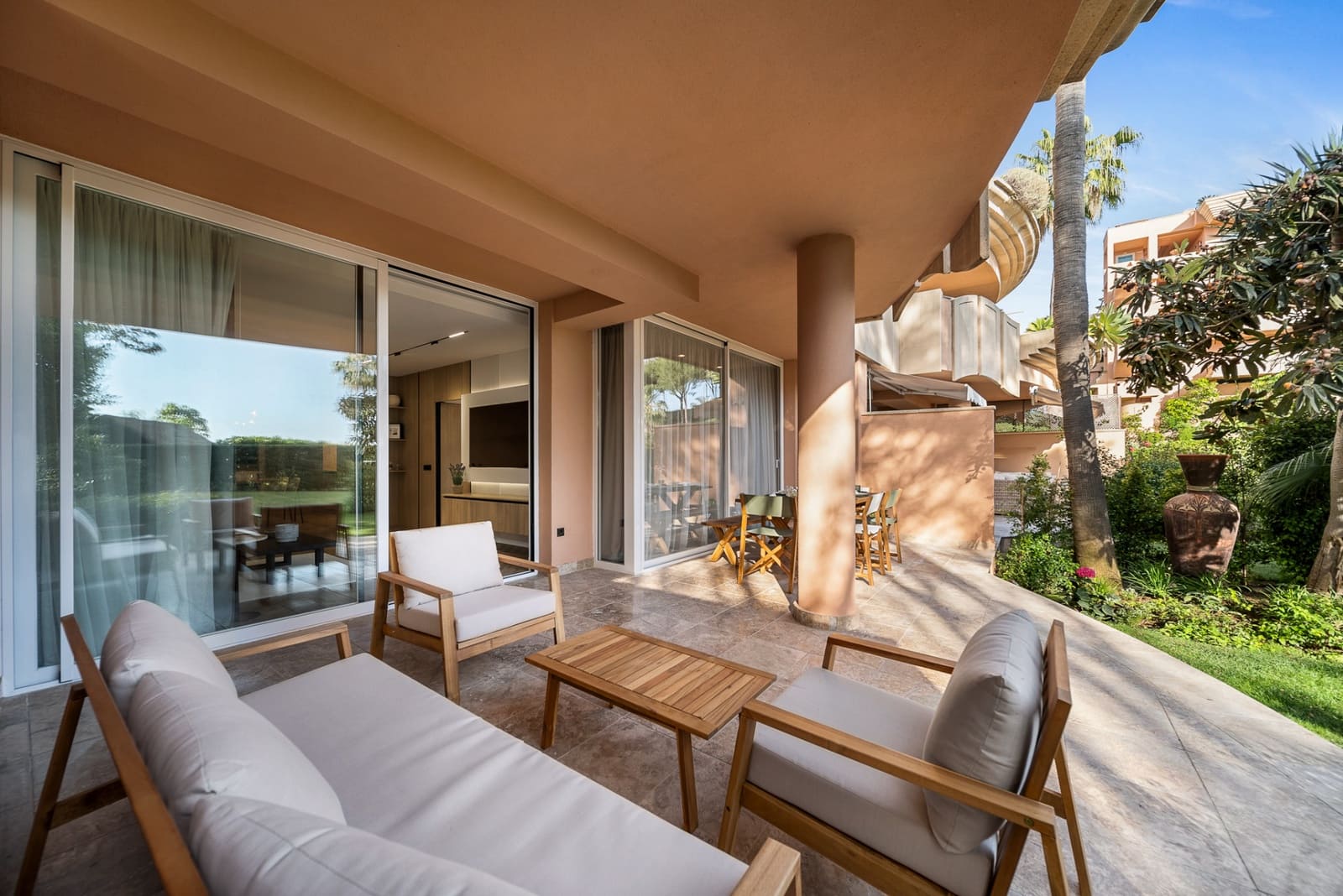3 quarto Apartamento para venda em Marbella com piscina garagem - 1 190 000 € (Ref: 9831277)