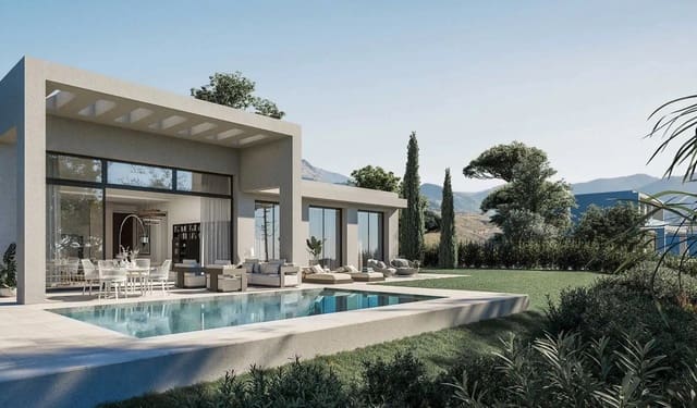 Chalet de 4 habitaciones en La Dama de Noche - La Alzambra, Marbella en venta con piscina garaje - 1.999.000 € (Ref: 9831279)