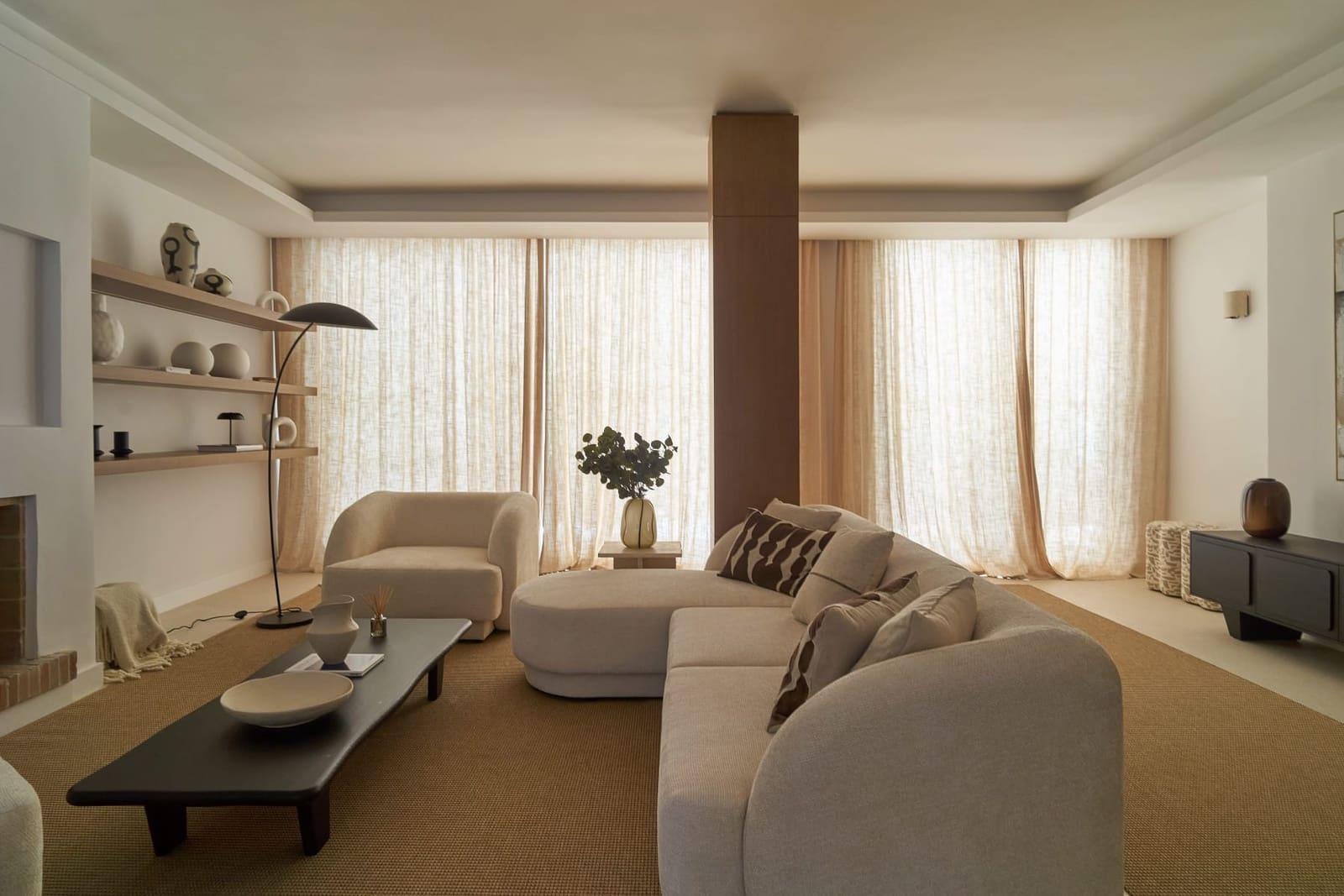 4 bedroom Townhouse for sale in Nueva Andalucia with pool garage - € 1,650,000 (Ref: 9839147)